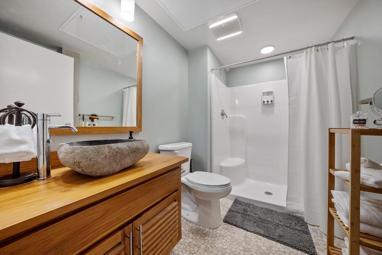 Brooklyn Style Studio Loft Minutes From Firstenergy Stadium 210 Кливленд Экстерьер фото